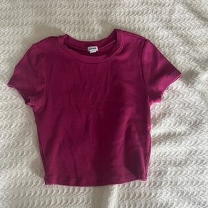 pink top